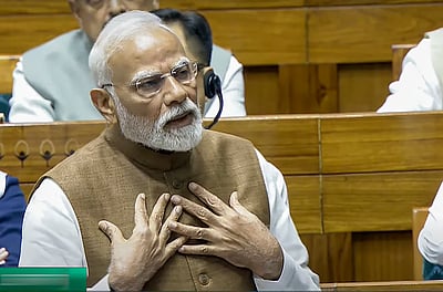 ஆபரேஷன் சிந்தூா்: யாரும் தடுக்கவில்லை - எதிா்க்கட்சிகளுக்கு பிரதமா் மோடி பதில்