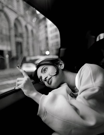 மனமோகனா... ஸ்ரீ லீலா!