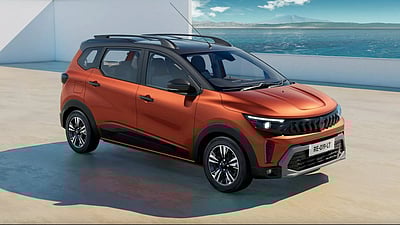 ரூ.6 லட்சம் இருந்தால் போதுமா.?! நவீன வசதியுடன் ரெனால்ட் டிரைபர் பேஸ்லிஃப்ட்!