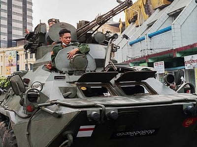 அவசரநிலை வாபஸ்: மியான்மா் ராணுவம் அறிவிப்பு