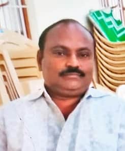எடப்பாடியில் மாணவிகளுக்கு பாலியல் தொல்லை கொடுத்த ஆசிரியா் கைது