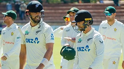 முதல் டெஸ்ட்: டெவான் கான்வே அரைசதம்; நியூசி. 174 ரன்கள் குவிப்பு!