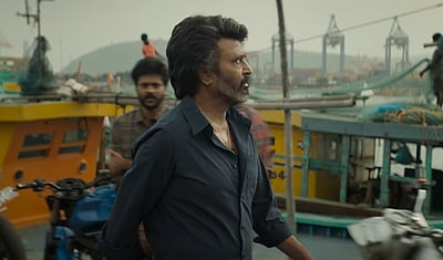 பத்த வச்சுட்டியே பரட்டை... கூலி டிரைலர் இறுதியில் காக்கா சப்தம்!