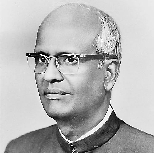 மு.வரதராசனார்