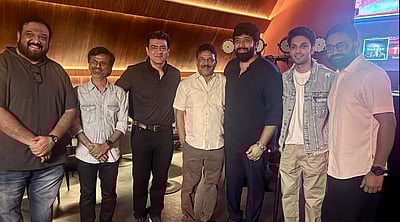 அஜித்தைச் சந்தித்த பிரபல இயக்குநர்கள்! ஏன்?