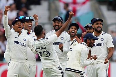 இங்கிலாந்தை 6 ரன்கள் வித்தியாசத்தில் வீழ்த்தி இந்தியா த்ரில் வெற்றி; டெஸ்ட் தொடர் சமன்!