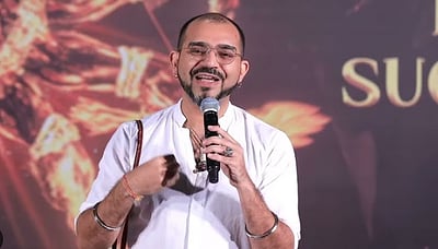 அடுத்த 20 ஆண்டுகளுக்கு படம் இயக்கவுள்ள இயக்குநர் பற்றி தெரியுமா?