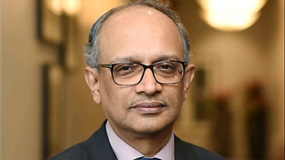 ஜாகுவார் லேண்ட் ரோவர் சிஇஓ-வாக முதல் தமிழர்! யார் இந்த பாலாஜி?