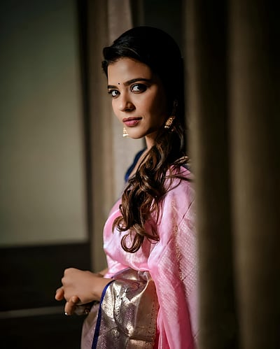 பிங்க் பியூட்டி... ஐஸ்வர்யா ராஜேஷ்!