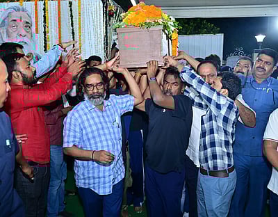 சிபு சோரன் உடலுக்கு முழு அரசு மரியாதையுடன் இன்று இறுதிச் சடங்கு!