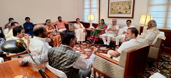 நீதிமன்றம் கண்டனம்: இது கட்சிகளின் ஜனநாயக உரிமை! - ராகுலுக்கு இந்தியா கூட்டணி ஆதரவு