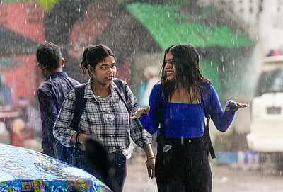 தமிழகத்தில் அக்.18 வரை பலத்த மழைக்கு வாய்ப்பு!