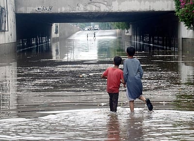 பாகிஸ்தானில் தீவிரமடையும் பருவமழை! மீண்டும் வெள்ள அபாய எச்சரிக்கை! 