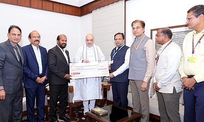 மத்திய அரசிடம் ரூ.22.90 கோடி ஈவுத்தொகை வழங்கிய ரெப்கோ வங்கி அதிகாரிகள்