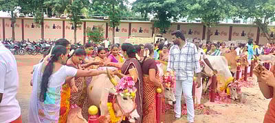 தம்மம்பட்டி சிவன் கோவிலில் பெண்கள் பங்கேற்ற கோபூஜை!