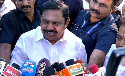 குழந்தைகளுக்கு ஆலோசனை சொல்லி வளர்த்தால் தான் விபத்துகளைத் தவிர்க்க முடியும்: எடப்பாடி பழனிசாமி