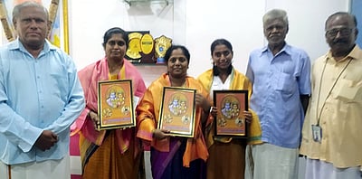 குடியரசுத் தலைவரிடமிருந்து அழைப்பிதழ்: மாணவிக்கு பாராட்டு!