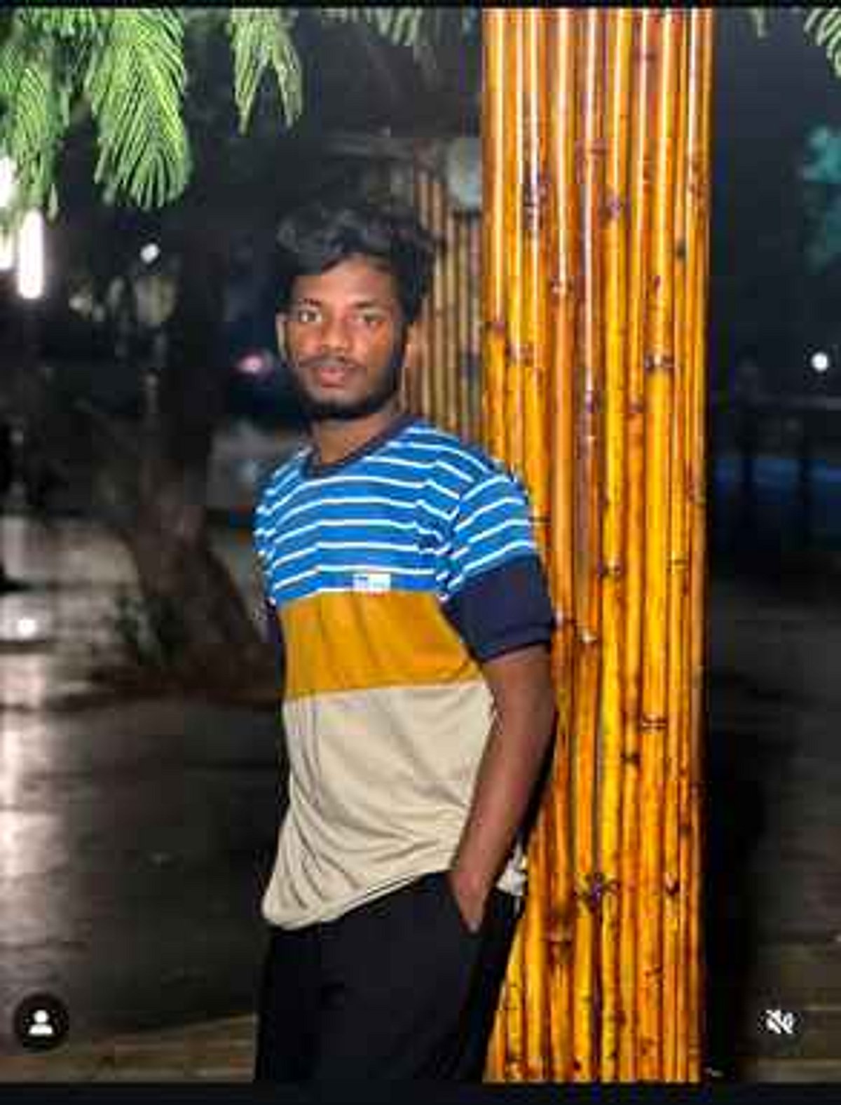 நீரில் மூழ்கி கல்லூரி மாணவா் உயிரிழப்பு: அரசு நிவாரணம் வழங்க கோரிக்கை