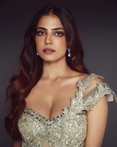 மோனிகா பெல்லூசி தோற்பார்... மாளவிகா மோகனன்!