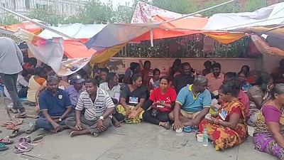 பேச்சுவார்த்தை தோல்வி: தொடரும் தூய்மைப் பணியாளர்கள் போராட்டம்! 