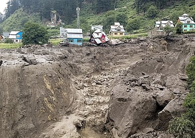 ஜம்மு -காஷ்மீர் மேகவெடிப்பு: வெள்ளத்தில் சிக்கிய 2 சிஐஎஸ்எஃப் வீரர்கள் பலி!