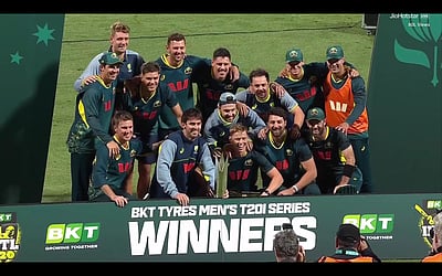 மேக்ஸ்வெல் விளாசல்: தெ.ஆ.வை வீழ்த்தி தொடரைக் கைப்பற்றிய ஆஸ்திரேலியா!