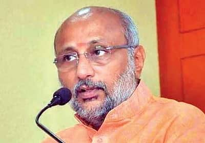 குடியரசு துணைத் தலைவர் தேர்தல்:  சி.பி. ராதாகிருஷ்ணன் நாளை வேட்பு மனு தாக்கல்!