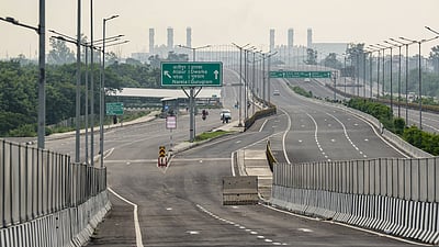 தில்லியில் ரூ.11,000 கோடியில் நெடுஞ்சாலைகள்: பிரதமா் மோடி திறந்து வைத்தார்!