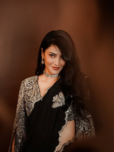 லைட் ஹவுஸ்... ஷ்ருதி ஹாசன்!