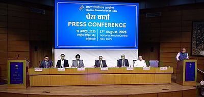 தேர்தல் ஆணையத்தின் பத்திரிகையாளர் சந்திப்பு: ‘பாரபட்சத்துடன் செயல்படவில்லை!' 