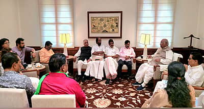 வாக்குத் திருட்டு: தலைமை தேர்தல் ஆணையருக்கு எதிராக பதவி நீக்கத் தீர்மானம்?