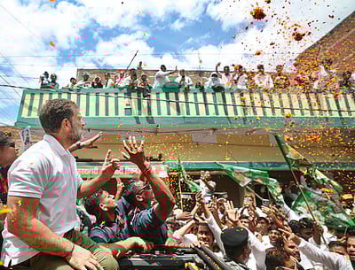 ஜனநாயகத்தின் காவலர்! பிகாரில் ராகுலுக்கு உற்சாக வரவேற்பு!