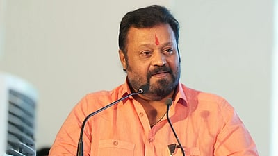 எதிர்க்கட்சியினர் - குரங்குகள்? மத்திய அமைச்சர் சுரேஷ் கோபி விமர்சனத்தால் சர்ச்சை!