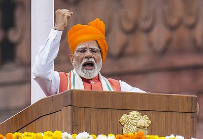 தற்சார்பே வளா்ந்த இந்தியாவுக்கு வழிவகுக்கும்: பிரதமர் மோடி!