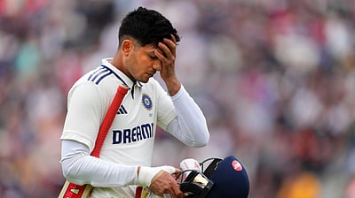 ஆசிய கோப்பைக்கான அணியில் ஷுப்மன் கில் தேவையா.? தமிழக  முன்னாள் வீரர் கேள்வி