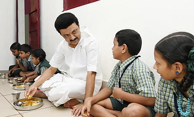 ஆக. 26 முதல் அரசு உதவி பெறும் பள்ளிகளிலும் காலை உணவுத் திட்டம்!