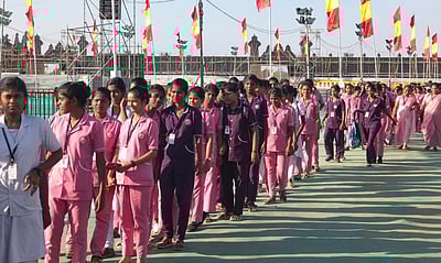 தவெக மாநாடு: பணியில் 200 செவிலியர்கள் உள்பட 600 மருத்துவக் குழுவினர்!