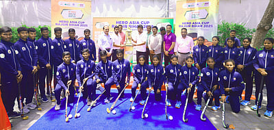ஹீரோ ஆசிய ஹாக்கி 2025: கோப்பையை அறிமுகப்படுத்தினார் துணை முதல்வர் உதயநிதி!  
