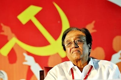 மறைந்த சுதாகா் ரெட்டி உடல் மருத்துவக் கல்லூரிக்கு தானம்!