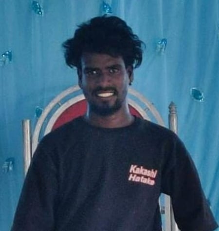 மின்சாரம் பாய்ந்து இளைஞா் உயிரிழப்பு