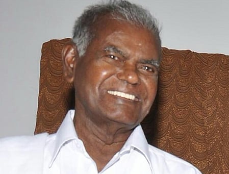 101-இல் அப்பழுக்கற்ற அரசியல் தலைவா்!