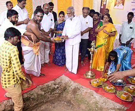 தை மாதத்துக்குள் 4,000-ஆவது குடமுழுக்கு: அமைச்சா் பி.கே.சேகா்பாபு