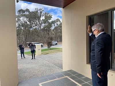 ஆஸ்திரேலியாவில் இருந்து வெளியேறினார் ஈரான் தூதர்! 