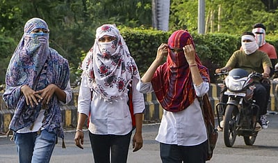 தமிழகத்தில் இன்று வெப்பநிலை 
3 டிகிரி செல்சியஸ் வரை உயரக்கூடும்