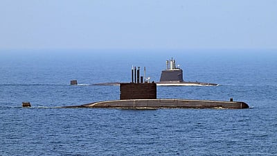 ரூ.1 லட்சம் கோடிக்கு 2 புதிய நீா்மூழ்கி கப்பல் திட்டங்கள்: 
அடுத்தாண்டு மத்தியில் ஒப்பந்தம் இறுதி!