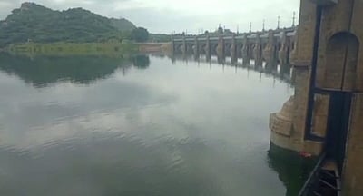 மேட்டூர் அணை நீர்மட்டம் குறைவு   