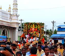 விநாயகா் ஊா்வலம்: அனைத்து தரப்பினா் ஒத்துழைப்பு அவசியம் - எஸ்எஸ்பி