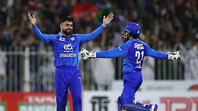 சர்வதேச டி20 போட்டிகளில் வரலாறு படைத்த ரஷித் கான்!