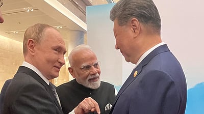 பயங்கரவாத எதிா்ப்பில் இரட்டை நிலைப்பாடு! பாகிஸ்தானுக்கு பிரதமா் மோடி கண்டனம்