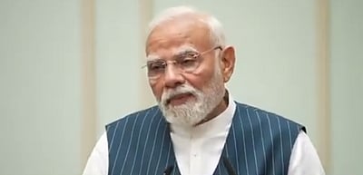 காங்கிரஸை போல் நான் செய்திருந்தால் என் தலை முடியைப் பிடிங்கியிருப்பார்கள்! மோடி